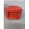 Image 2 : 5L Jerry Can & (4) Plastic Stacking Trays 12"x 6.5", Pickup Preferred