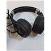 Image 2 : Escape Headphones w/ Case