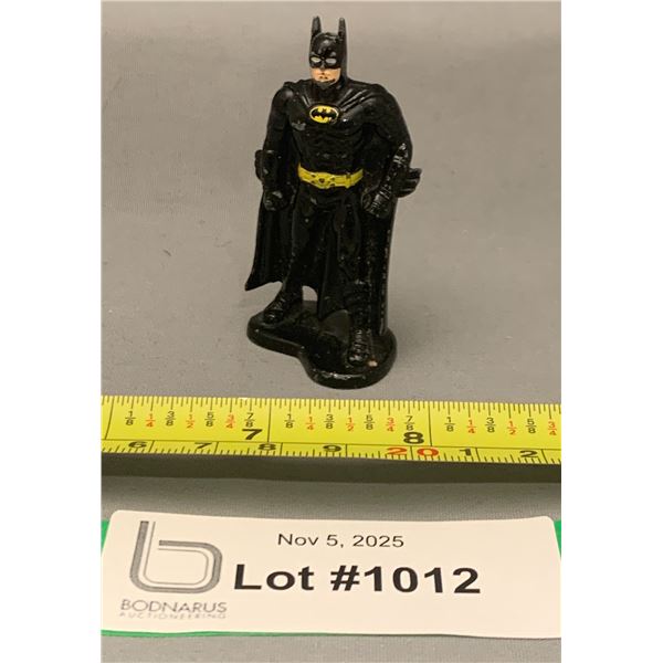 Die-Cast Metal Ertl Mini Batman Figurine 1992 Vintage Marked