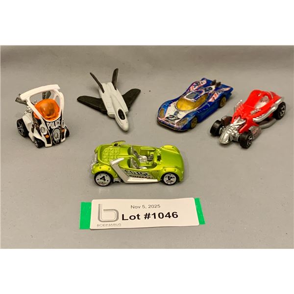 (4) Mixed Lot of Vintage & Modern Hot Wheels Cars