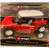Image 2 : BURAGO 1/18 Die-Cast 2000 Mini Cooper Gold Collection - NIB