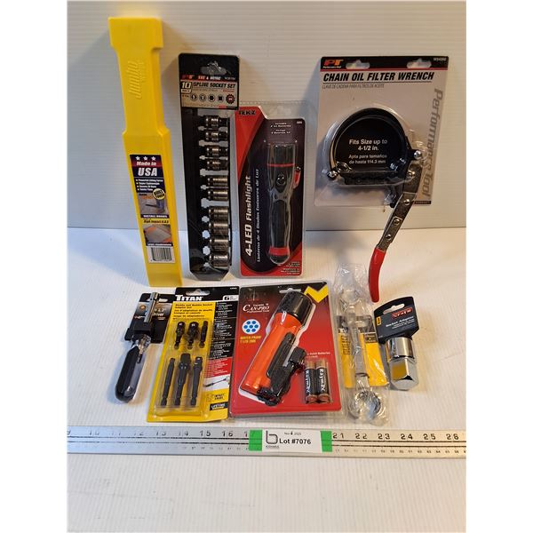 Chain Oil Filter Wrench,Flashlight,Jumbo Wedge,Socket Set,Adapter,Wrench,and Nut Driver
