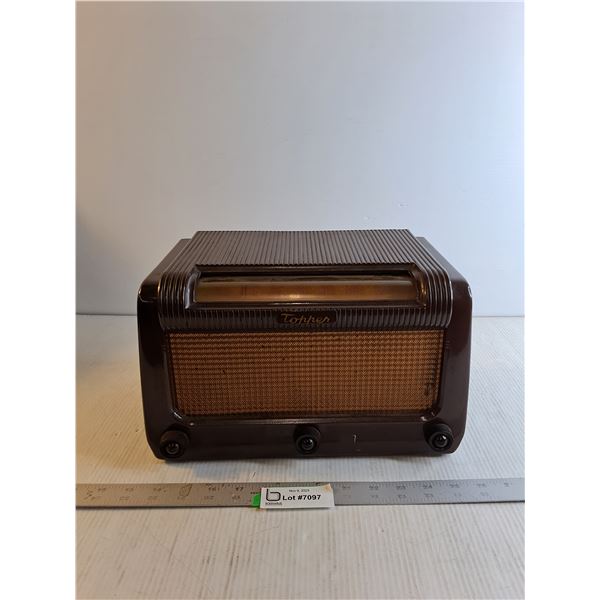 Vintage Arvin 360T Radio From 1940's 12" x 8" - Powers On