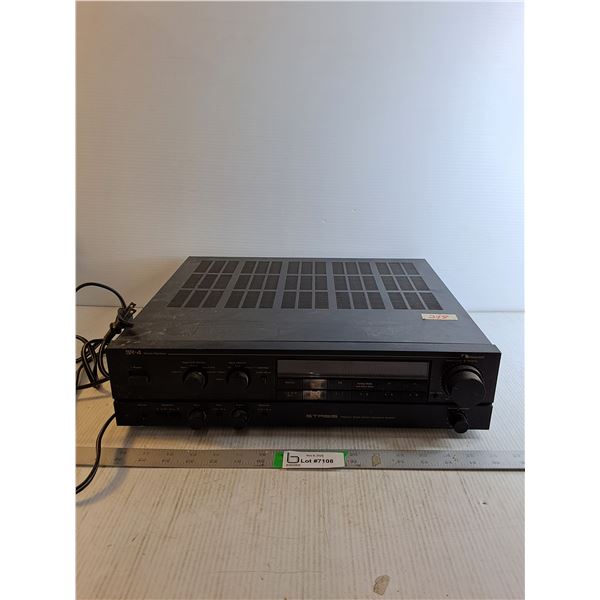 Stasis SR-4 Stereo Receiver (Powers On)