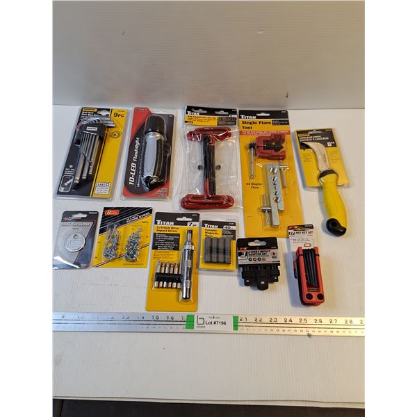 Single Flare Tool,Flashlight,Linoleum Knife,(2) Hex Key Sets,Impact Driver and more in pictures