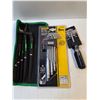Image 4 : Work Light,9 Pc.Ball End Hex Key Set,T-Handle Hex Key Set and more in pictures