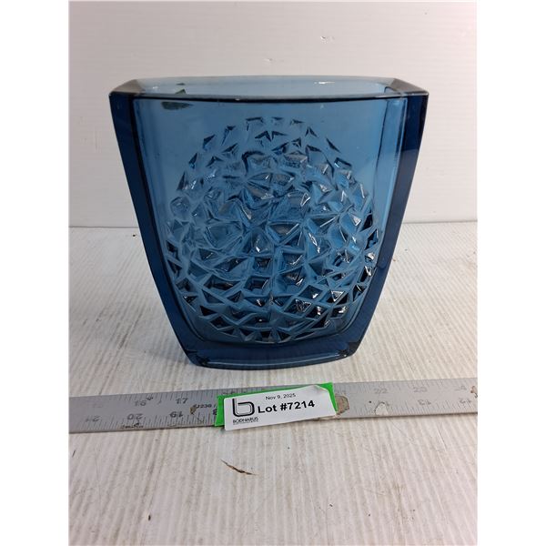 Bohemian Sklo Union Glass Vase (1960's) 7" Tall