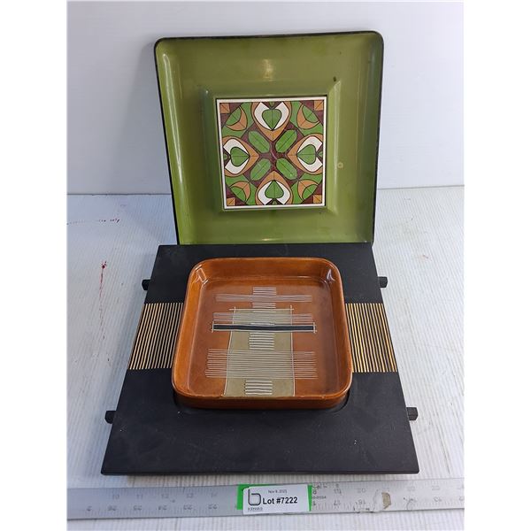 (2) Serving Trays/ Melamine Green One 12" x 12"/ Brown One 13" x 13"