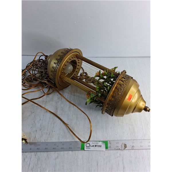 Hanging Oil Lamp 18" (Powers On)