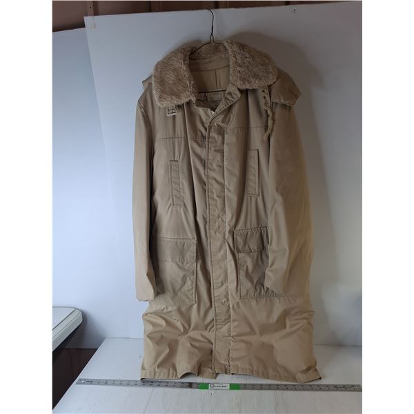 *Women's London Fog Winter Jacket- 42 Long