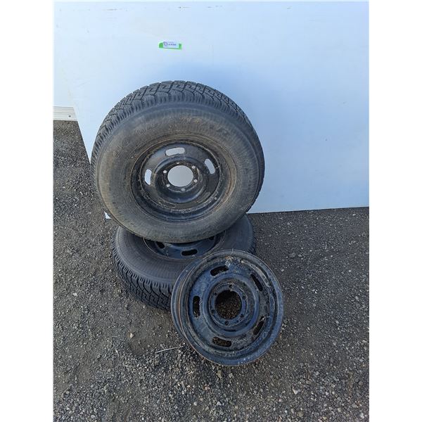 **(2) P 235/75R15 Mud & Snow Tires & (3) Rims, Cannot Ship