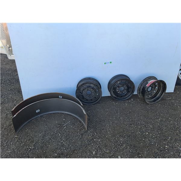 **(3) Rims & (2) Fender Molds 31.5" x 9", Cannot Ship