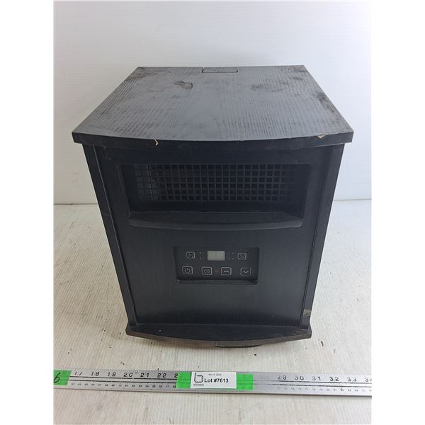Electric Heater - Powers On, As Is, Needs Repair 14" x 12" x 13", Cannot Ship