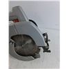 Image 3 : Black & Decker Corded Circular Saw - Powers On, As Is