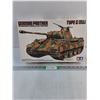 Image 1 : NOS 1:35 German Panther Model Kit