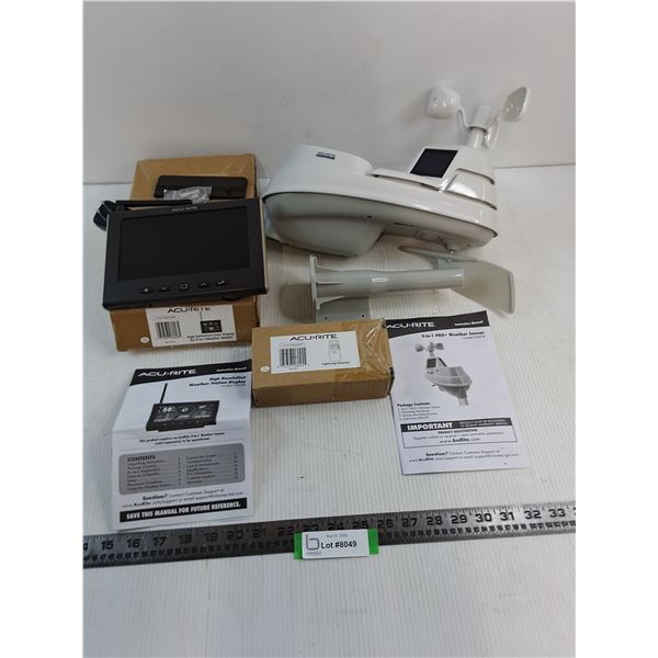 Acurite 5-in-1 High Res Weather Sensor/Station Display - Tested - Appears Unused