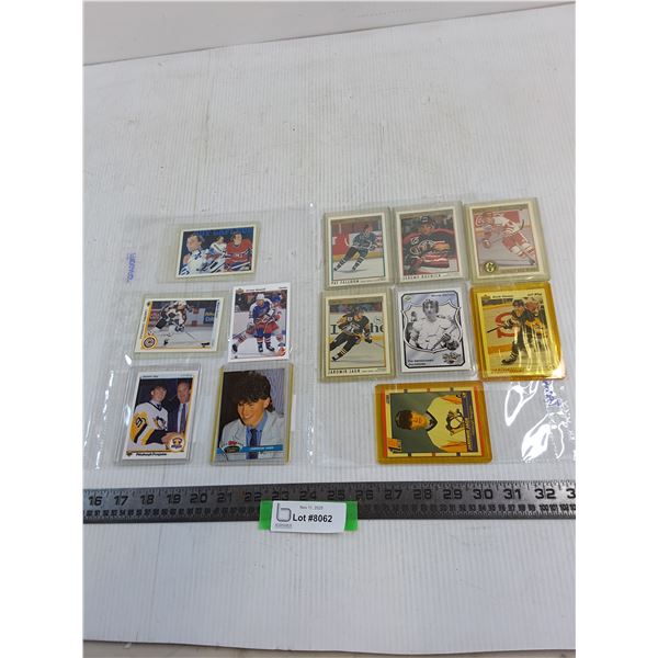 (12) Assorted Brand NHL Collector Cards (Gretzky, Jagr, Lafleur) - Authenticity Not Guaranteed