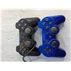 Image 3 : (4) Sony Play Station Controllers