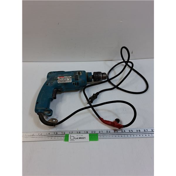 Makita Electric Power Drill w/Chuck - Powers On