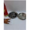 Image 3 : Sure Vac Vintage Thermos, Vase, Decorative Plates, Driftwood Art