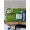 Image 4 : 25 Watt Solar Remote Control LED Flood Light Kit