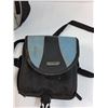 Image 3 : Nikon Camera Backpack & Nintendo DS Carrying Case