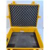 Image 2 : Heavy Duty Pelican Brand Case - 23" x 18" x 9"