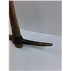 Image 3 : * Vintage Pick Axe - 36" x 20" - Pick-Up Preferred