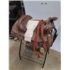 Image 5 : *Pine Trail Saddle 13 1/2" Seat, 6 1/2" Gullet, Ralide Tree 32"  Cinch - Cannot Ship