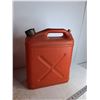 Image 3 : (2) Jerry Cans,15L and 10L-Cannot Ship