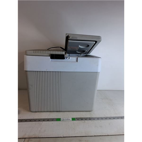 Koolatron Kargo Kooler 18x13x17"