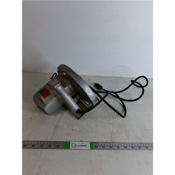 Eaton Viking Circular Saw 7 1/4" (as is)