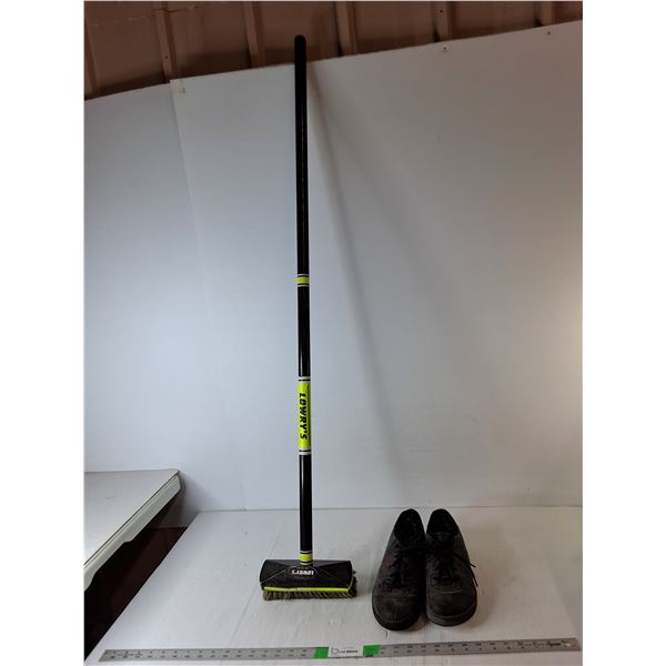 Lowry's Curling Broom & Women's? Shoes- 9.5, Cannot Ship