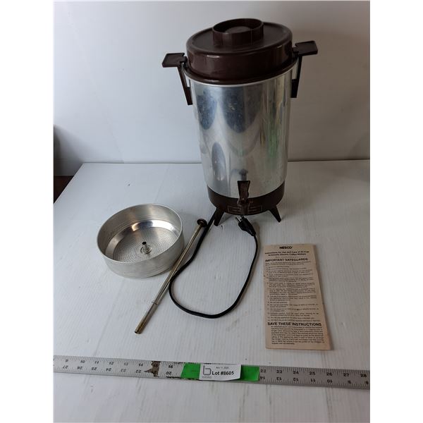 Nesco 42 Cup Percolator- Powers On