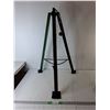 Image 1 : Vintage Tripod Jack Stand 33.5", Cannot Ship