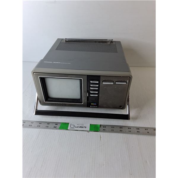 Hitachi Portable CK-200 Portable TV- No Cord/Untested