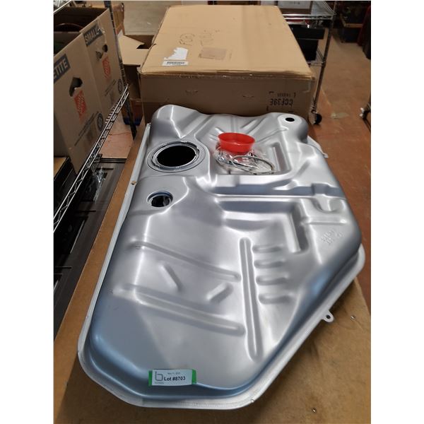 * New Ford Taurus/Mercury Sable Fuel Tank - Model Years Unknown - Box Dimensions 44x28x10" - PU Only