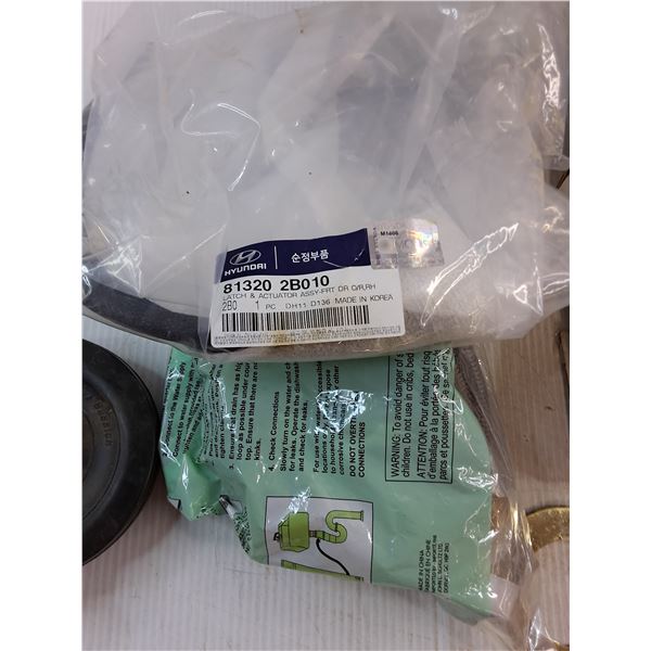 Battery Box - Cracked, Voltage Panel, Washer Hose, Hyundai Latch/Actuator, Misc. - Pickup Only