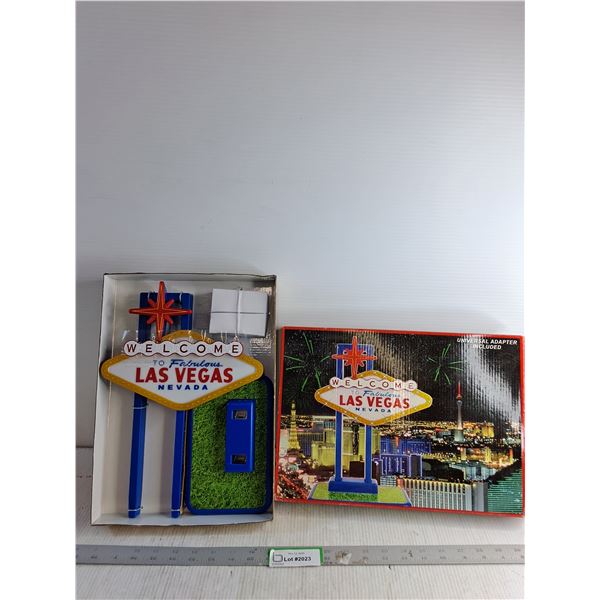 "Welcome To Las Vegas" Flashing Sign (Adapter Included)