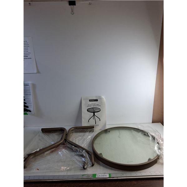 Outdoor Round End Table/ Steel Legs/ Glass Top (18")(NIB) Assembly Required