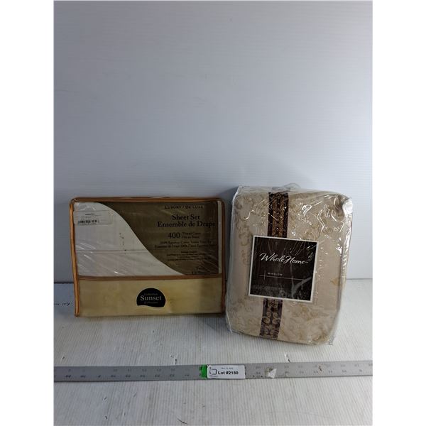 Luxury Twin Sheet Set 40 CT. 100% Egyptian Cotton/ Curtain Panel  72" x 84"(Still In Packaging)