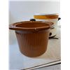 Image 4 : Rival Crock-Pot  - Missing Lid, Powers On. Misc Glass Cover - PICK UP ONLY