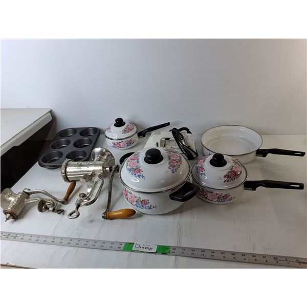 Sunbeam Iron- Powers On, Rose Enamel Pot Set, (2) Meat Grinders, Muffin Tins. Cannot Ship