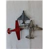 Image 2 : (3) Dinky Toys Metal Model Airplanes Up to 5"
