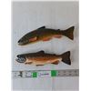 Image 1 : (2) Wooden Fish Displays Up to 11.75"