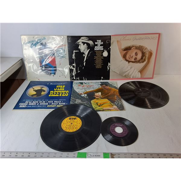(8) Records- Olivia Newton John, Johnny Horton, Jim Reeves, Misc.