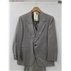 Image 2 : *Pure Virgin Wool Man's Suit - Jacket, Vest, Pants - Size M to L