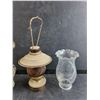 Image 3 : (2) Kerosene Lamps, Glass Kerosene Lamp Shade