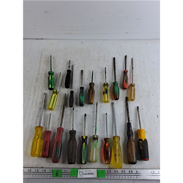 Various Screwdrivers - Philips, Flat, Square