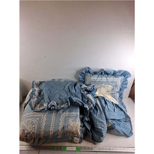 Comforter, Bed Sheet 54" x 76", Pillowcase, Pillow